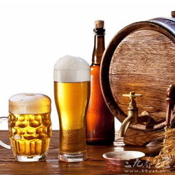 啤酒洗頭的益處與風險 含酒精飲料的頭發護理分析